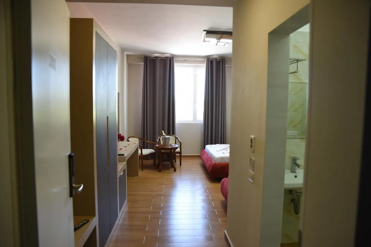 **** Hotel Fjortes Palace Frakull e Madhe Albania