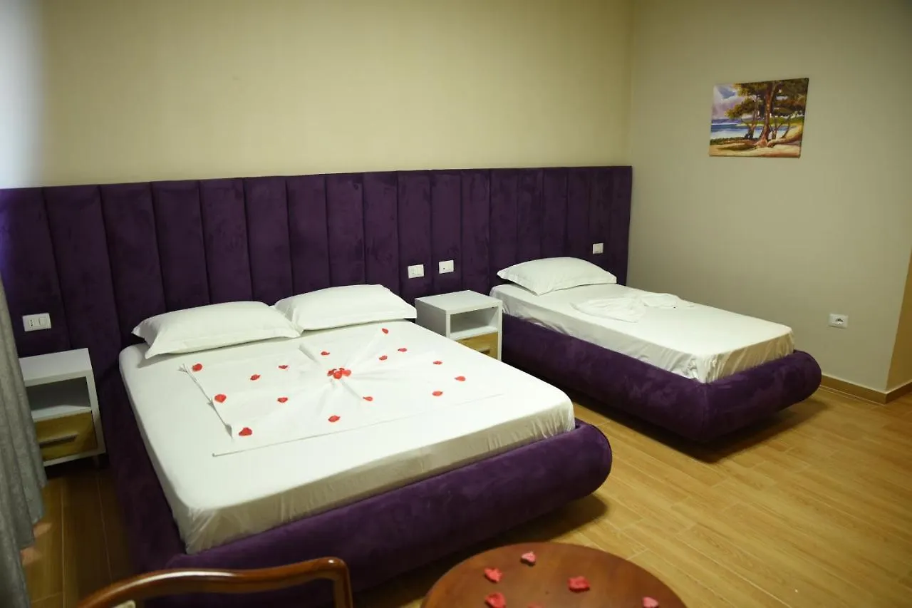 **** Hotel Fjortes Palace Vlorë Albanien