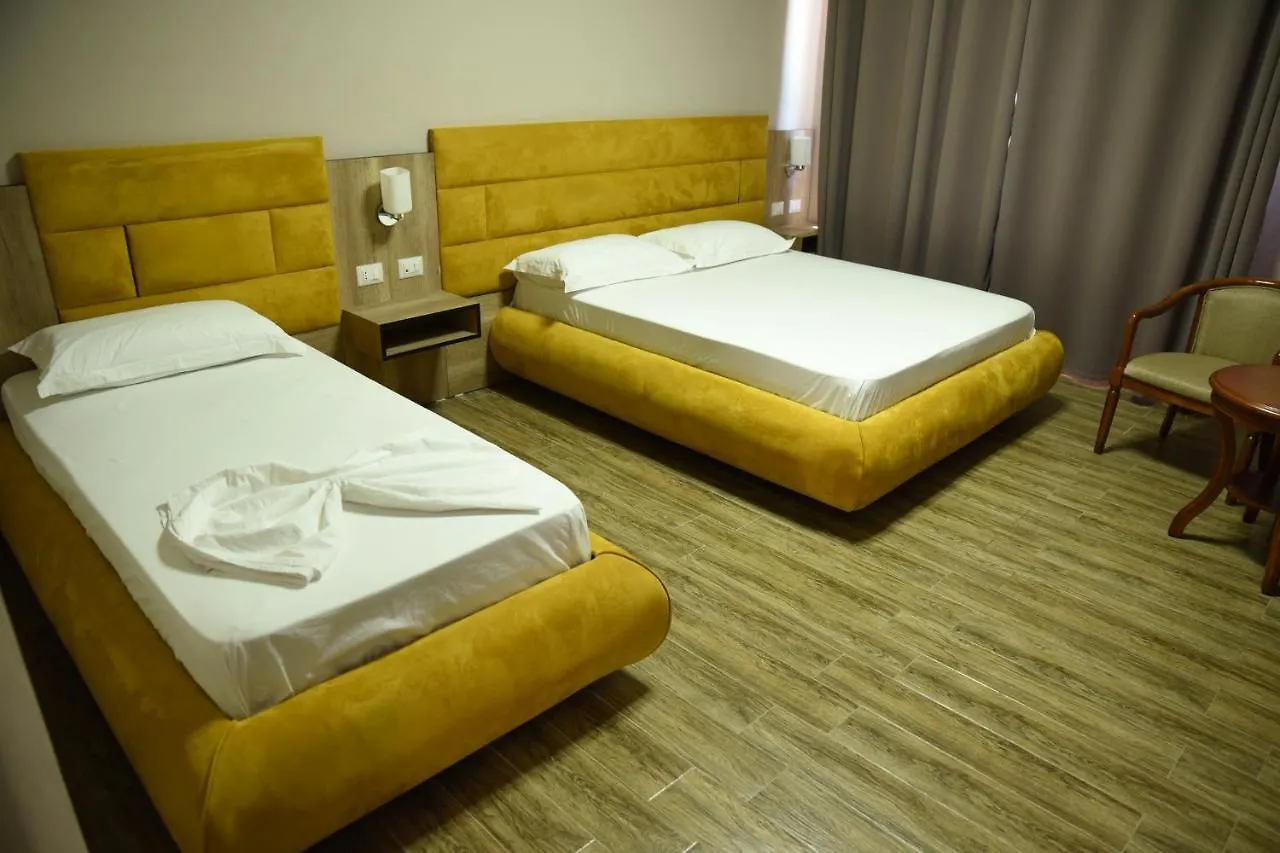 Hotel Fjortes Palace Vlorë